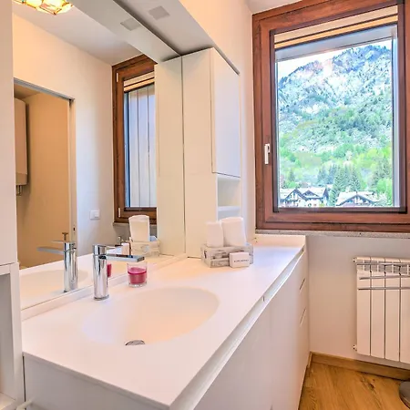 Il Mughetto Campo Smith On The Slope - Happy